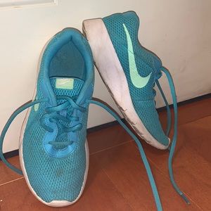 Running sneakers